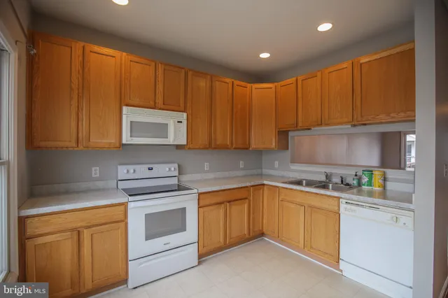 $339,900 | 206 Blenny Lane, Chester, MD 21619