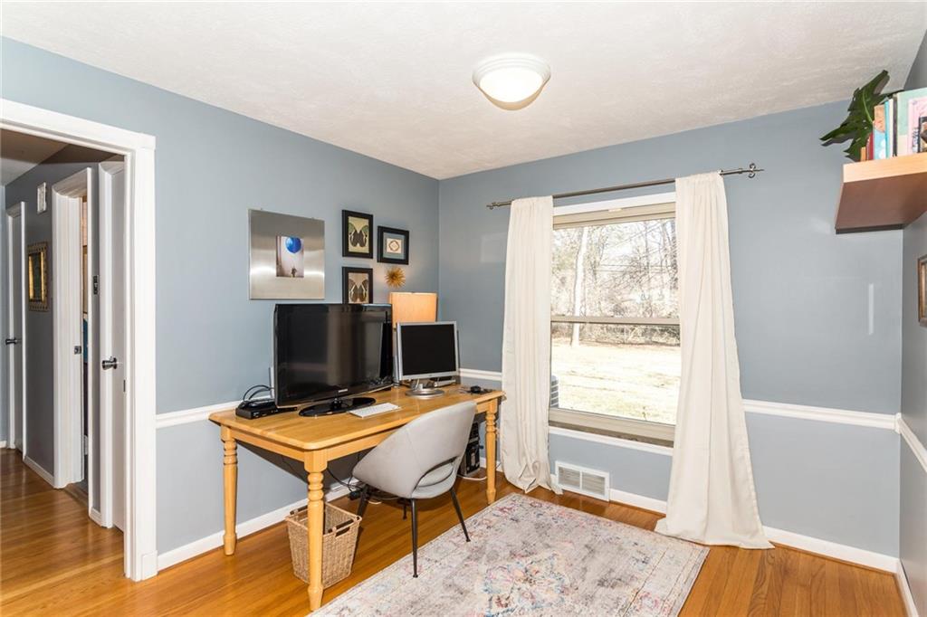 8657 Cholla Road Indianapolis, IN 46240 - Photo 7 of 21 Gallery Image 7