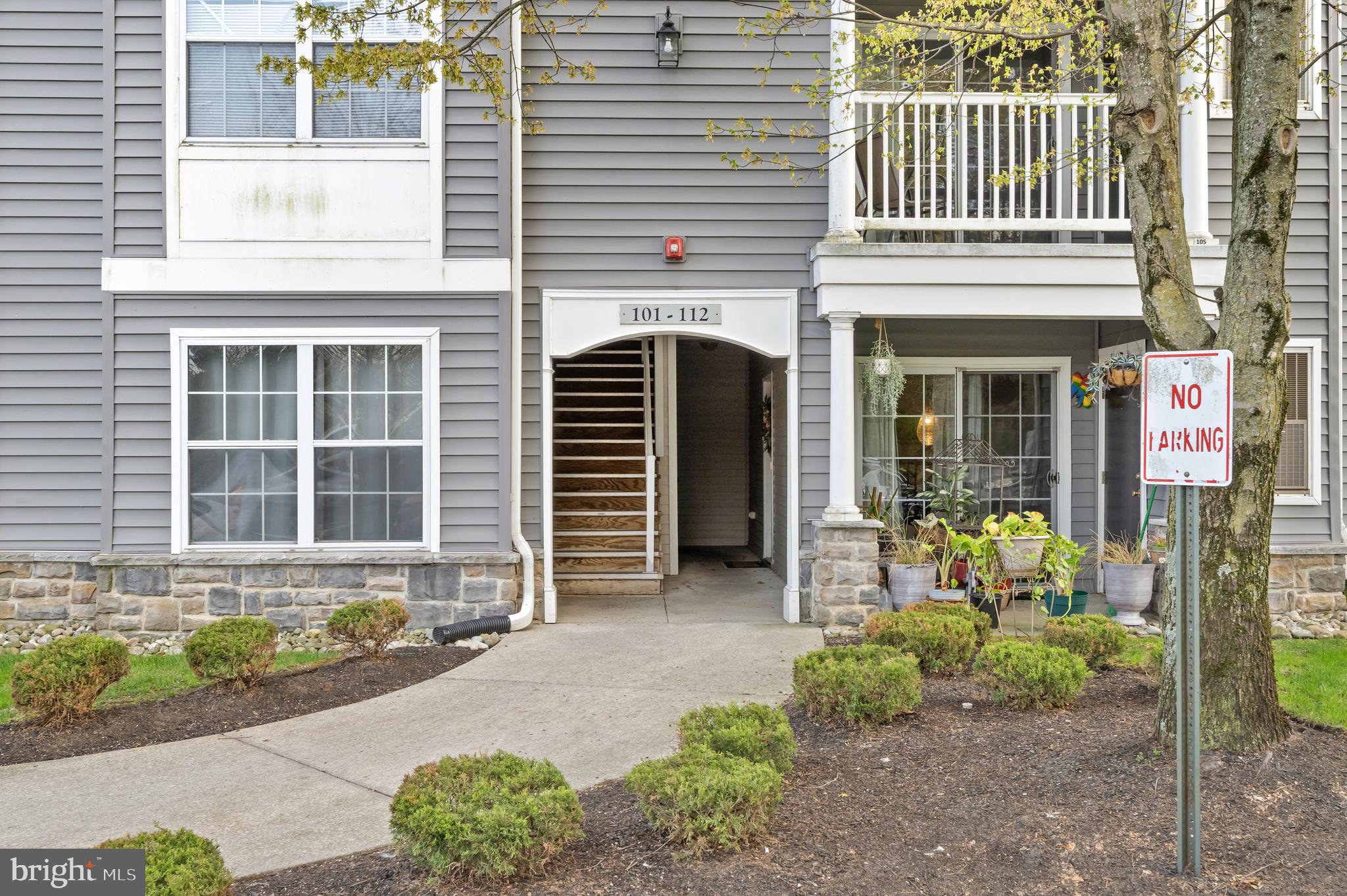 112 Natalie Road Riverside, NJ 08075 - Photo 2 of 21