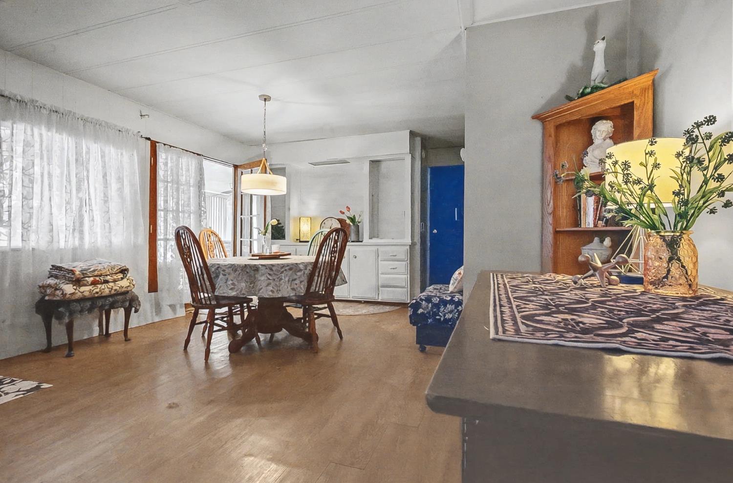 36 Lora Way Roseville, CA 95661 - Photo 7 of 39