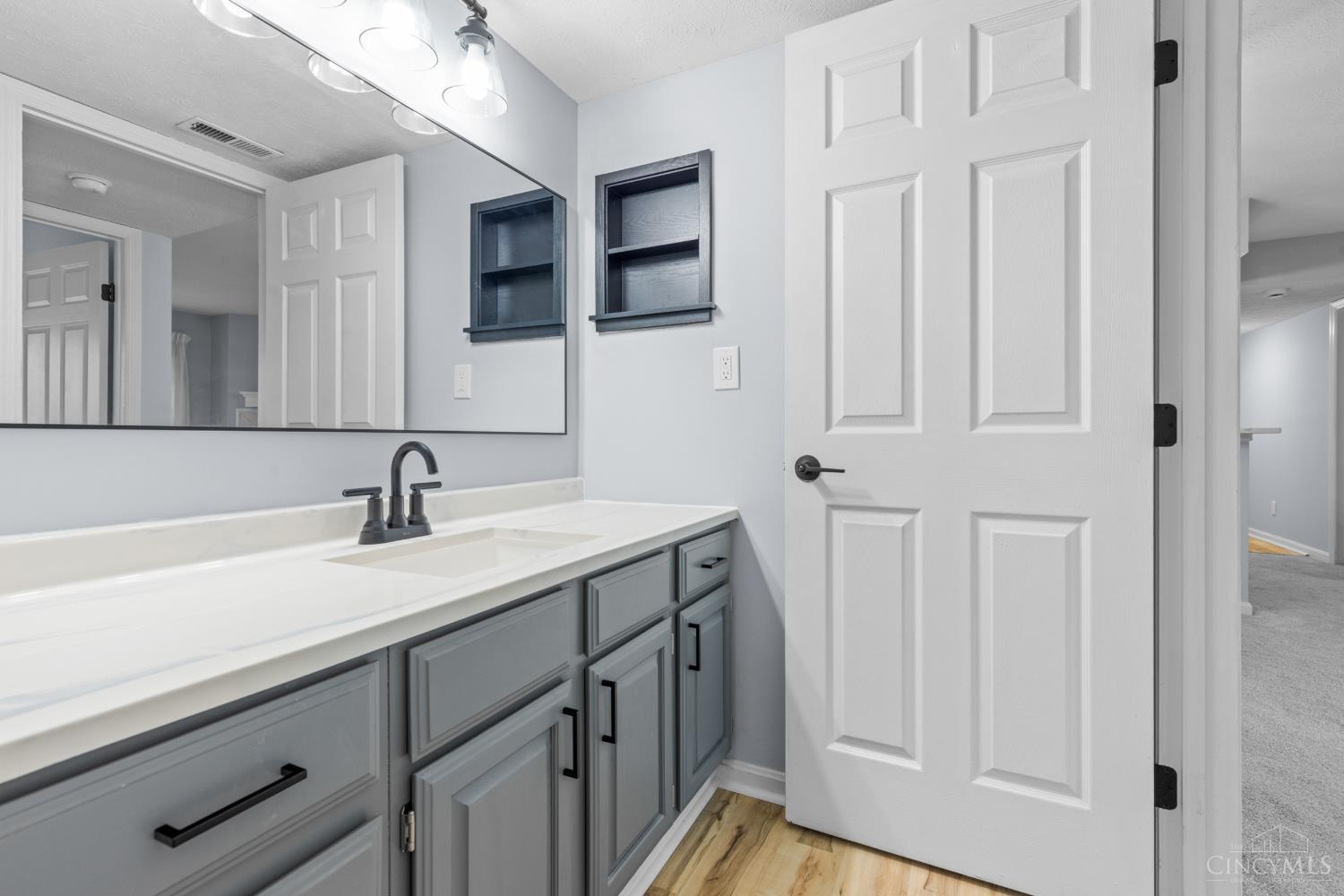 10555 Montgomery Road, Unit 5 Montgomery, OH 45242 - Photo 22 of 30