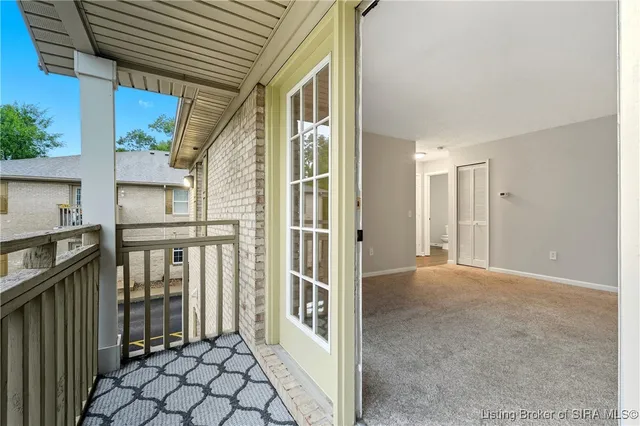 $142,500 | 213 Colonial Club Drive, New Albany, IN 47150