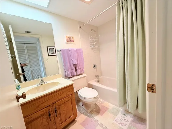 $7,000 | 15 Bluebill Avenue, Unit 206, Naples, FL 34108