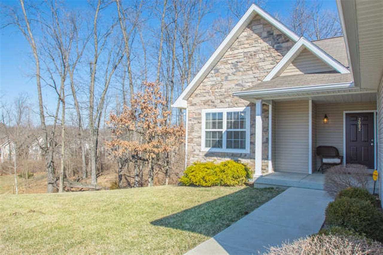 2082 West Arbor Ridge Way Bloomington, IN 47403 - Photo 2 of 22 Gallery Image 2