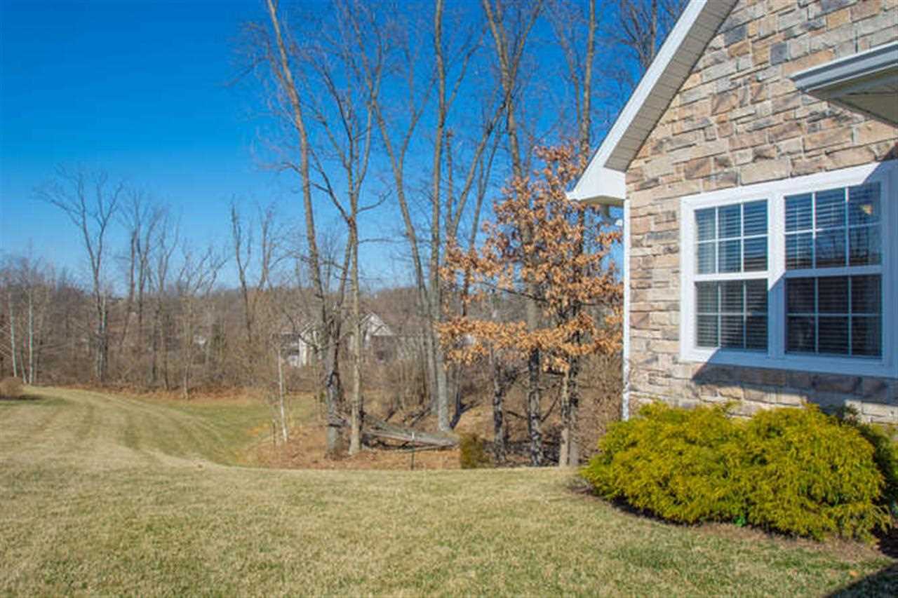 2082 West Arbor Ridge Way Bloomington, IN 47403 - Photo 6 of 22 Gallery Image 6