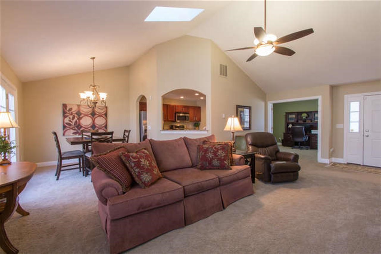 2082 West Arbor Ridge Way Bloomington, IN 47403 - Photo 10 of 22 Gallery Image 10