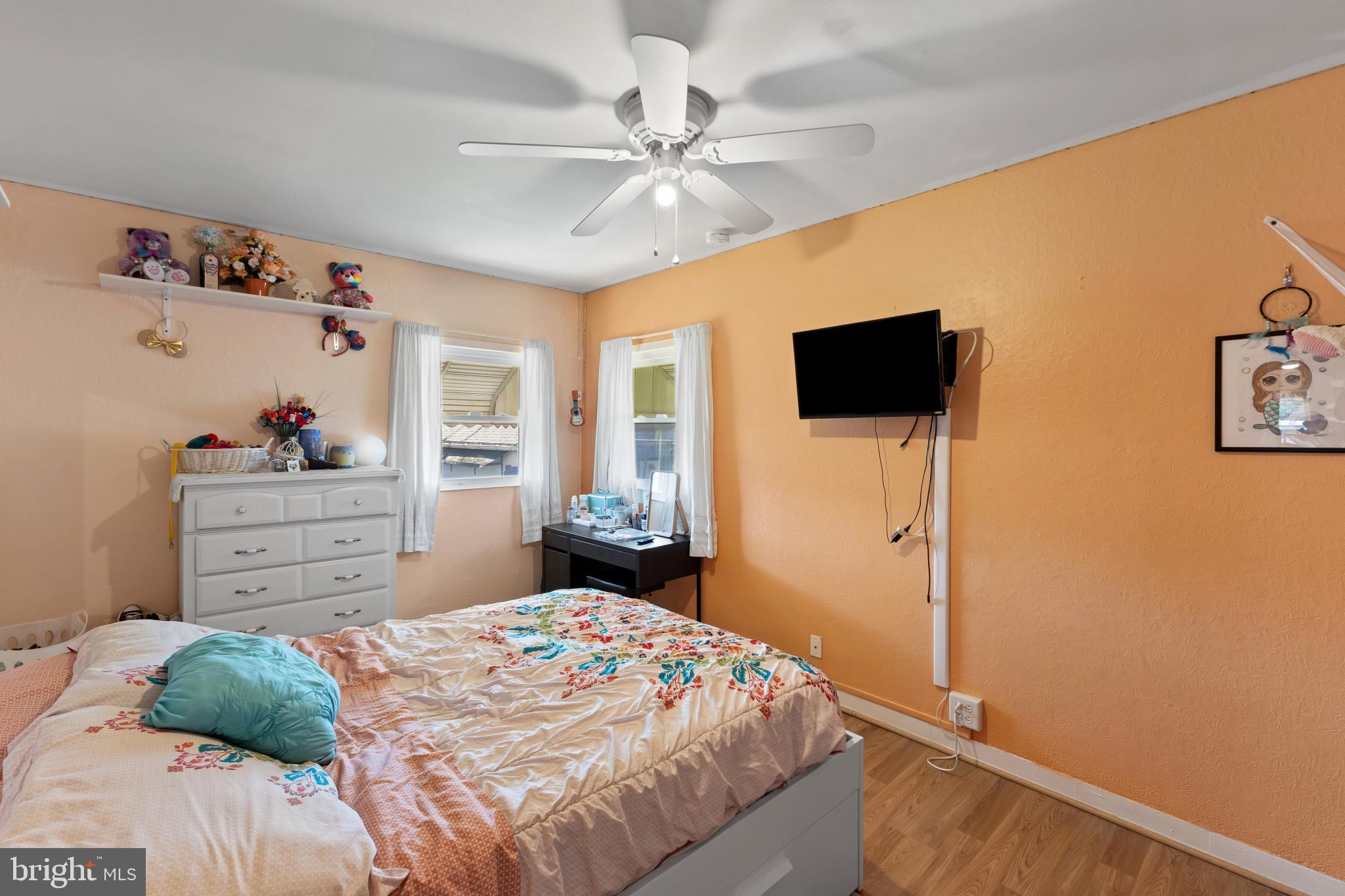 228 Oakwood Road Baltimore, MD 21222 - Photo 12 of 32 Gallery Image 12