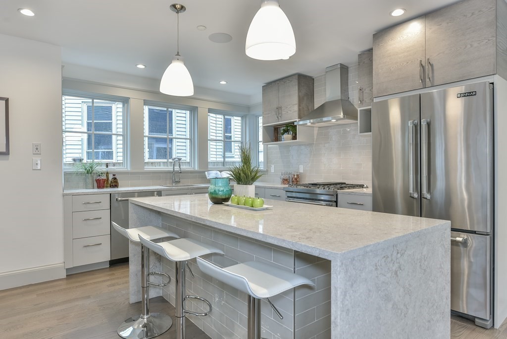 36 Rossmore Road, Unit ONE Boston, MA 02130 - Photo 8 of 24 Gallery Image 8