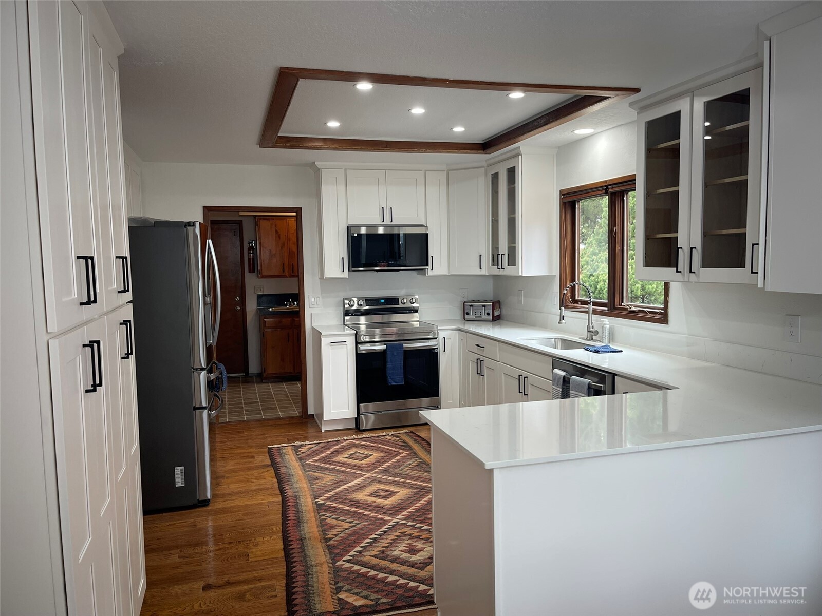 3917 Mallard Point Drive Anacortes, WA 98221 - Photo 16 of 40