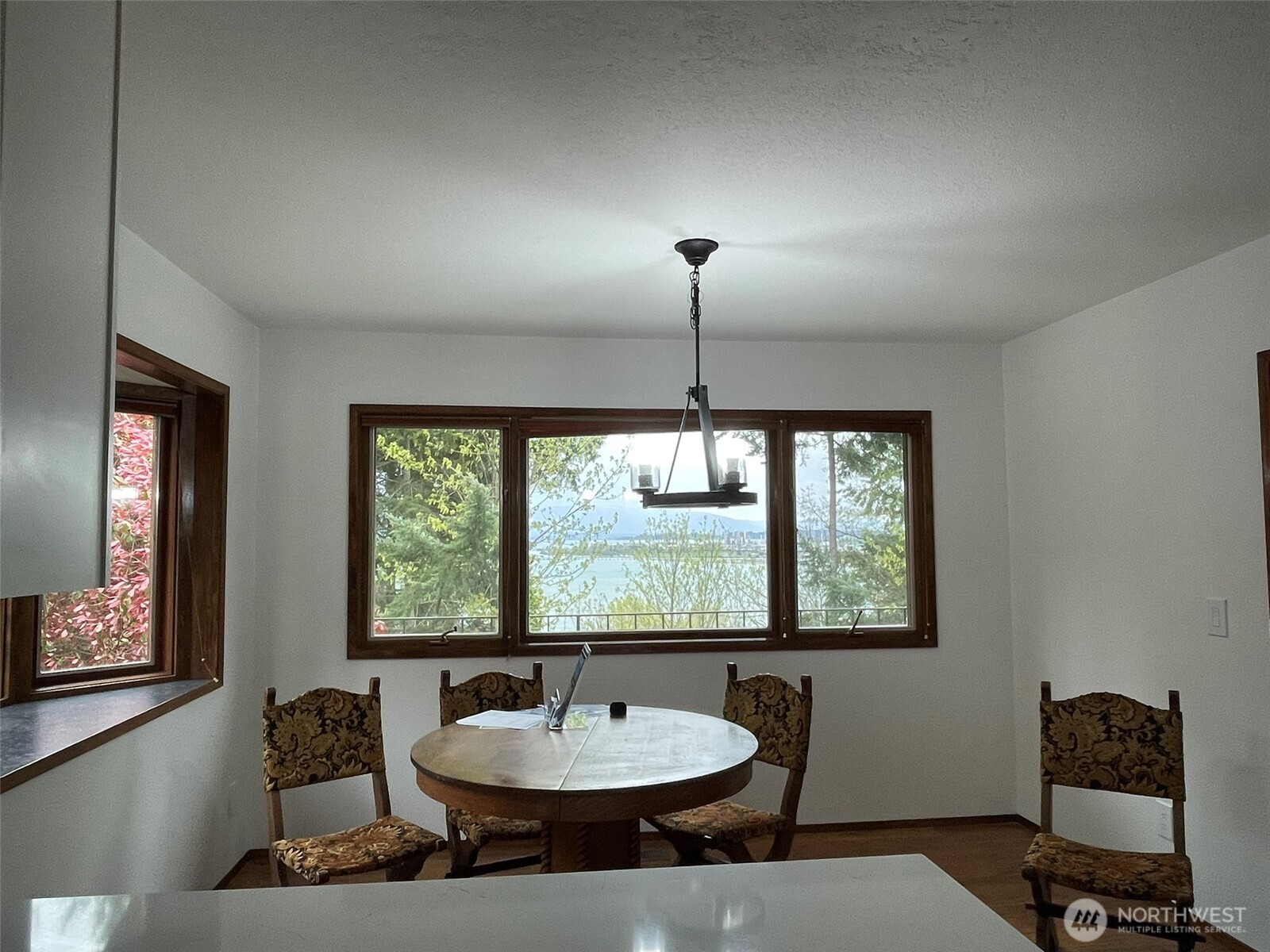 3917 Mallard Point Drive Anacortes, WA 98221 - Photo 19 of 40