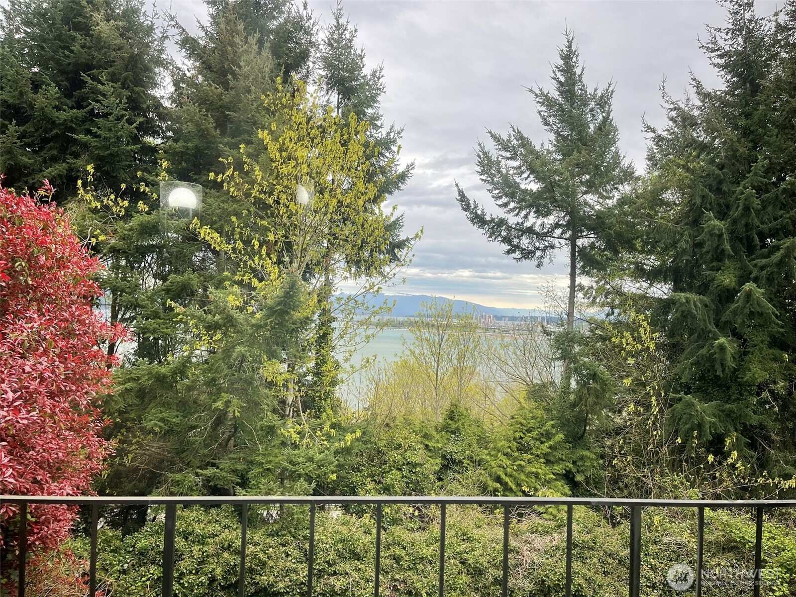 3917 Mallard Point Drive Anacortes, WA 98221 - Photo 37 of 40