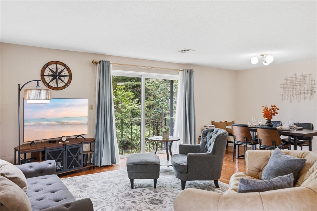 181 Littleton Road, Unit 212 Chelmsford, MA 01824 - Photo 11 of 32 Gallery Image 11