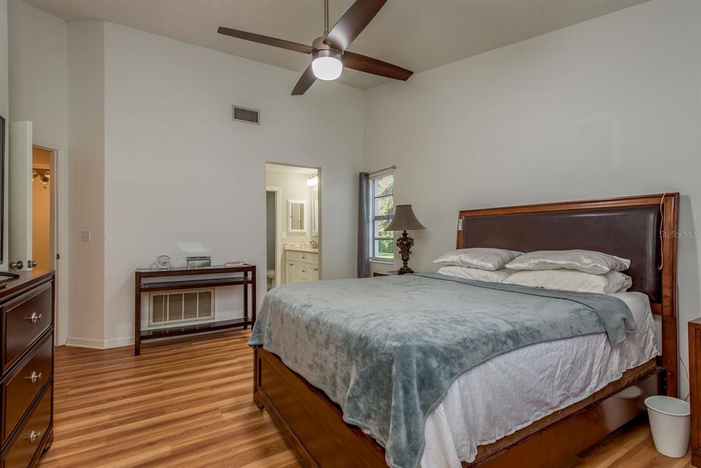 2188 Rivers Bend Court Clearwater, FL 33763 - Photo 13 of 32