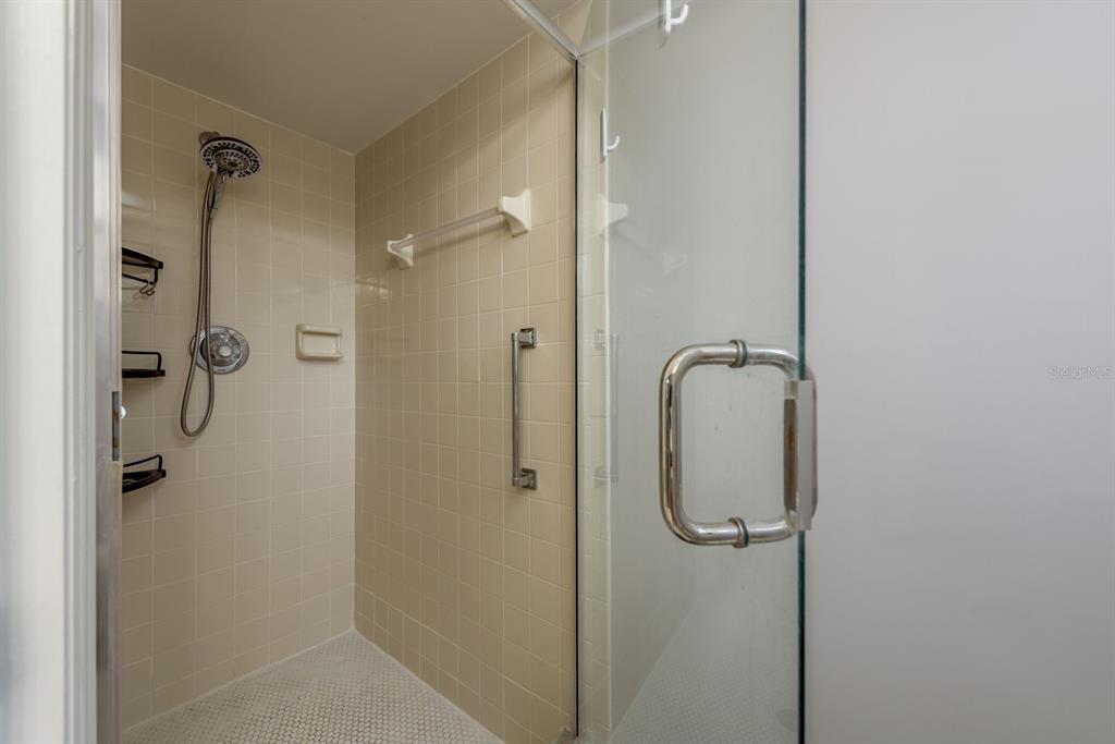 2188 Rivers Bend Court Clearwater, FL 33763 - Photo 15 of 32