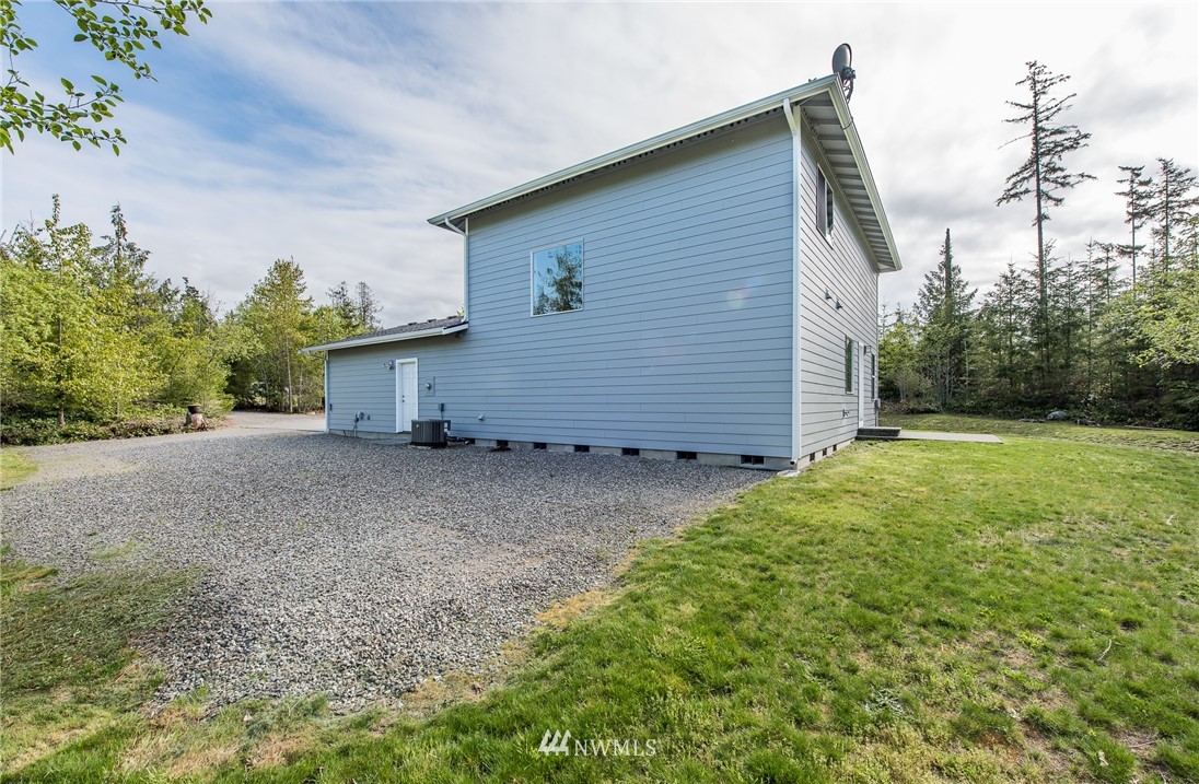 86 Hidden Valley Road Port Angeles, WA 98362 - Photo 12 of 23