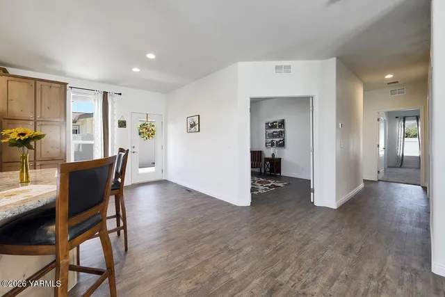 $337,900 | 200 Bridle Way, Unit 158, Yakima, WA 98901