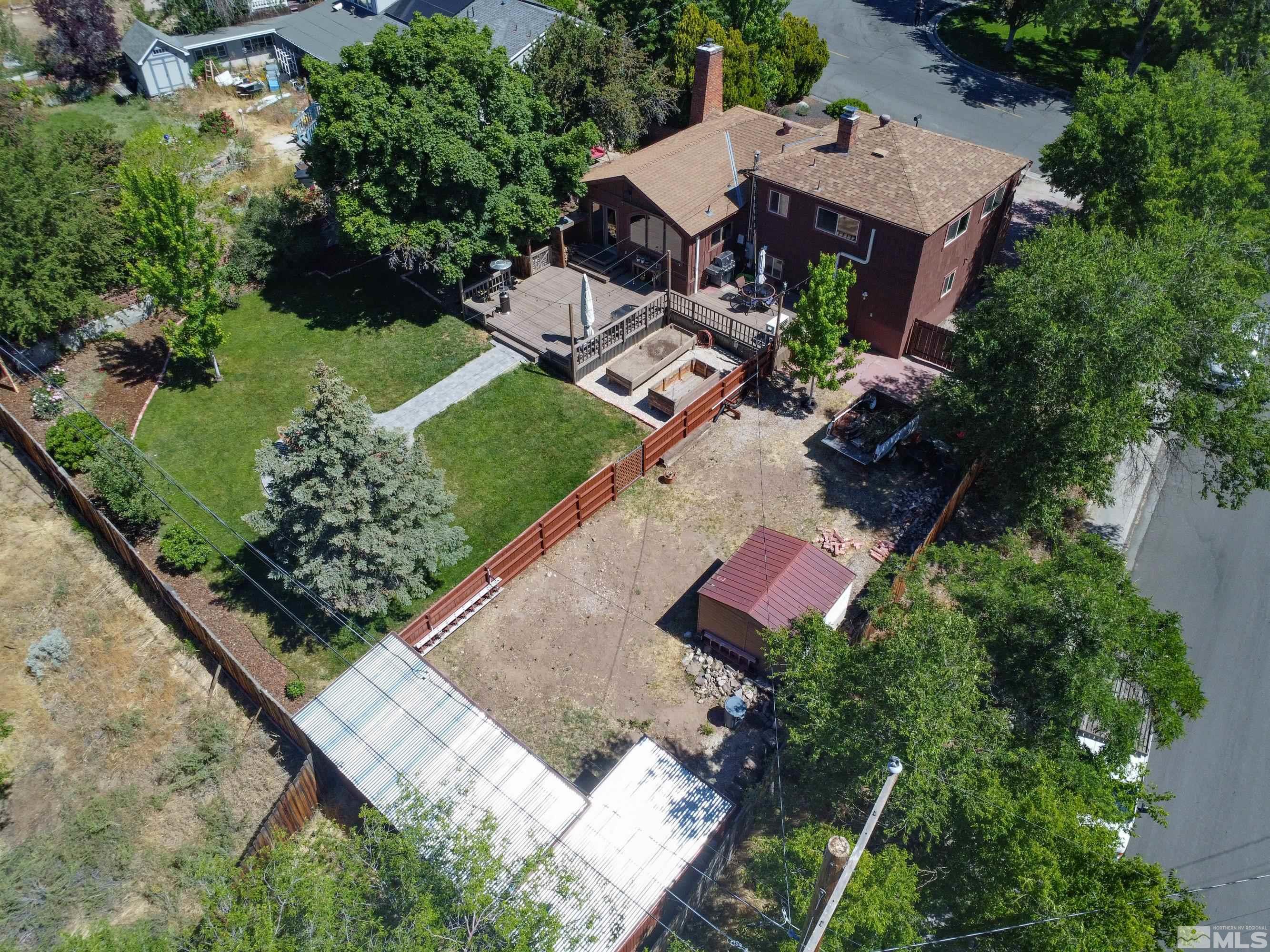 1575 Wesley Drive Reno, NV 89503 - Photo 40 of 40 an aerial view of a house with a garden