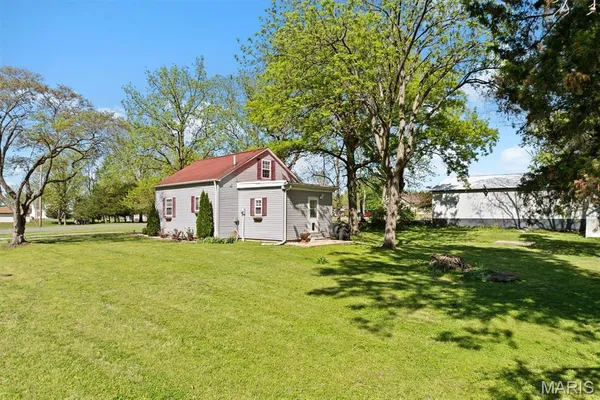 $152,000 | 1004 North Okaw Street, Okawville, IL 62271