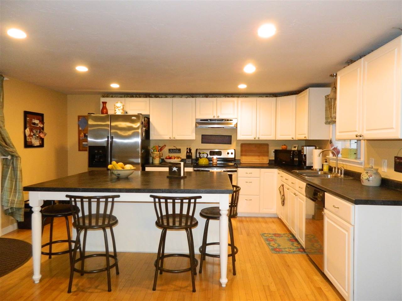 448 Hill Road Franklin, NH 03235 - Photo 5 of 39