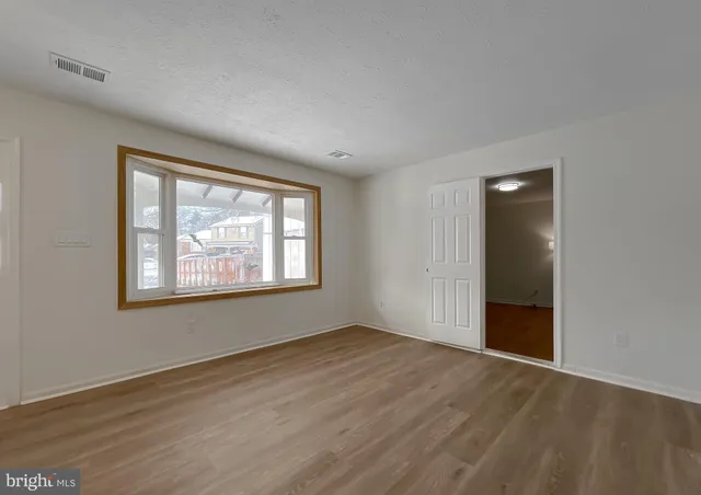 $3,100 | 2094 Chapelside Court, Waldorf, MD 20602