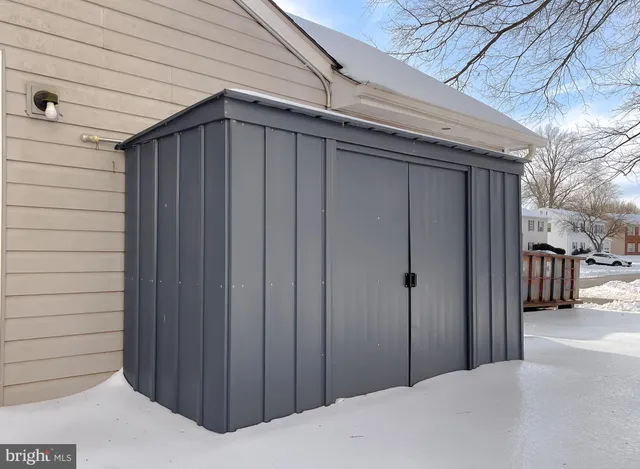 $3,100 | 2094 Chapelside Court, Waldorf, MD 20602