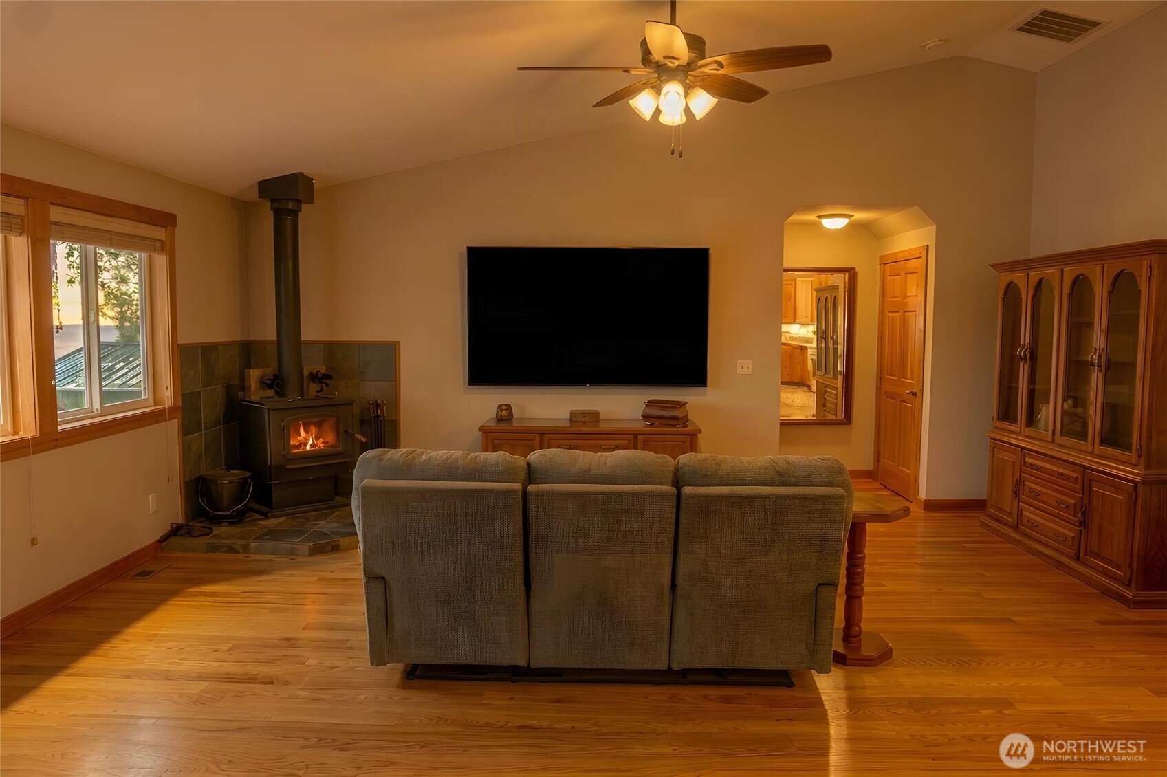 440 West Silberhorn Road Sequim, WA 98382 - Photo 9 of 40 Gallery Image 9