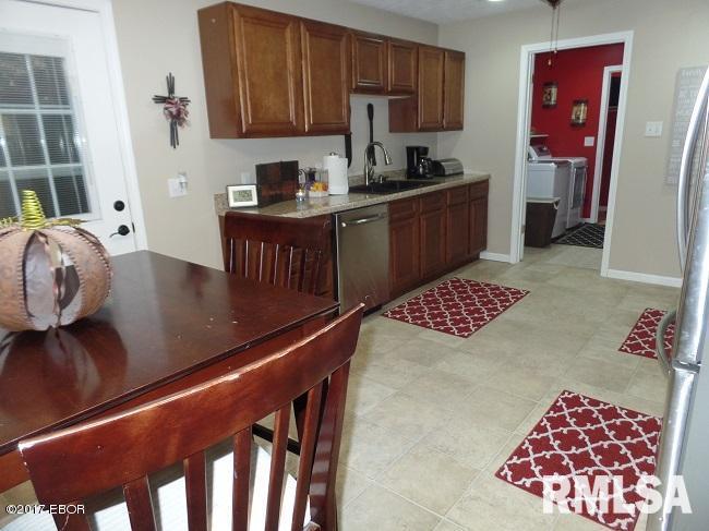 7621 Moake School Road Marion, IL 62959 - Photo 7 of 21 Gallery Image 7