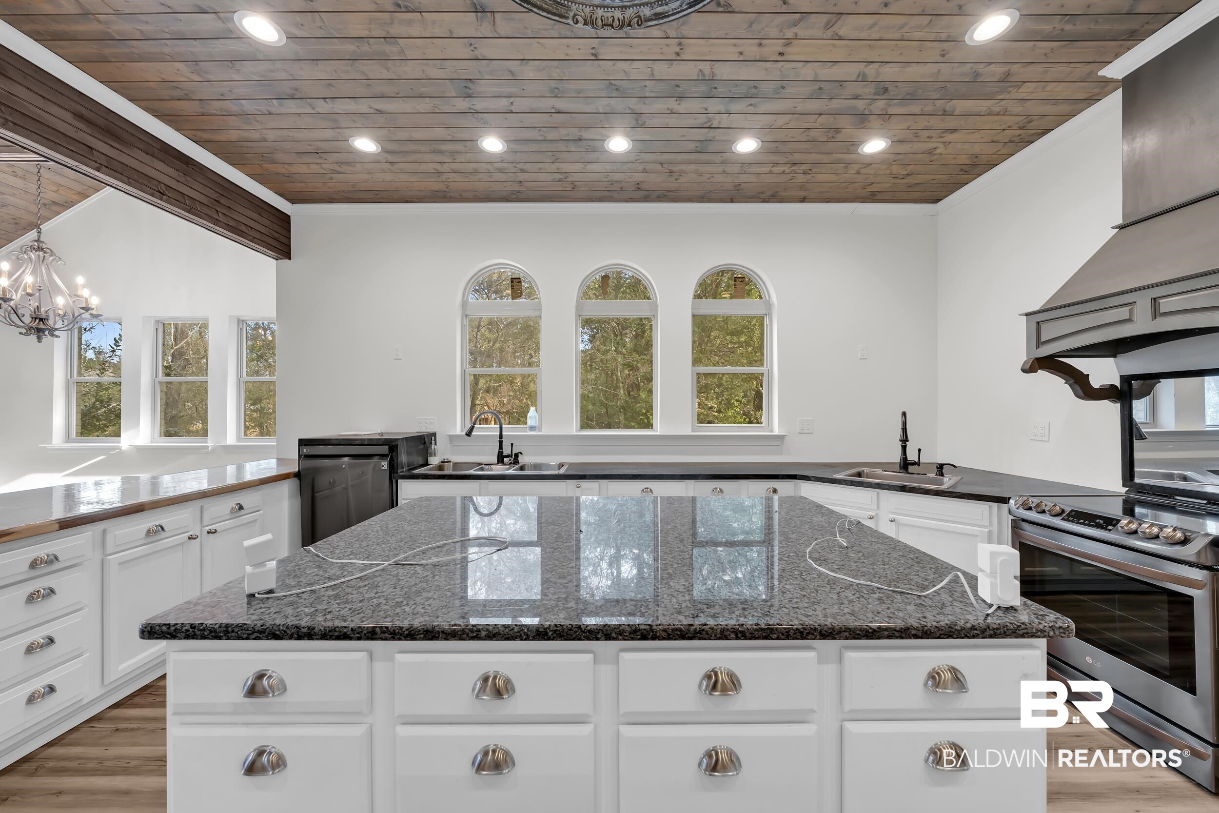 28184 Rigsby Road Daphne, AL 36526 - Photo 10 of 57 Gallery Image 10