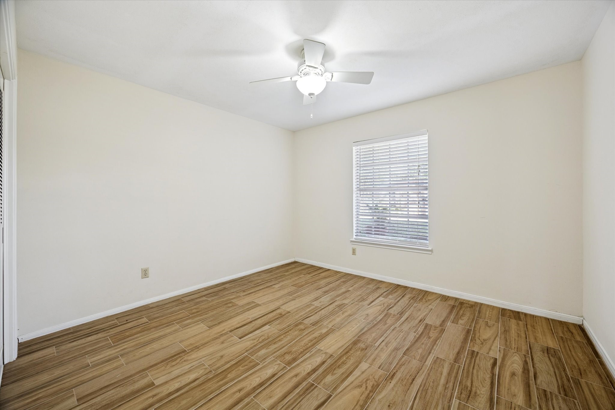 7600 Burgoyne Road, Unit 152 Houston, TX 77063 - Photo 9 of 16 Gallery Image 9