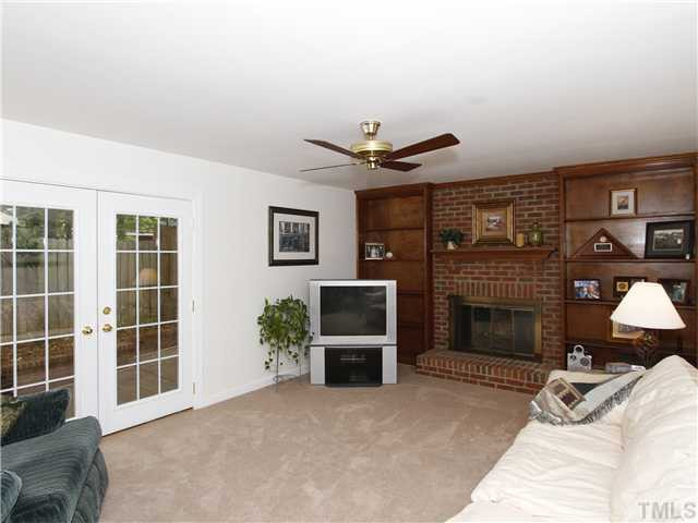 4301 Hickory Ridge Drive Raleigh, NC 27609 - Photo 10 of 25 Sit and stay awhile - this relaxing family room will be your favorite spot to curl up with a good book. Den/Family/Great Room