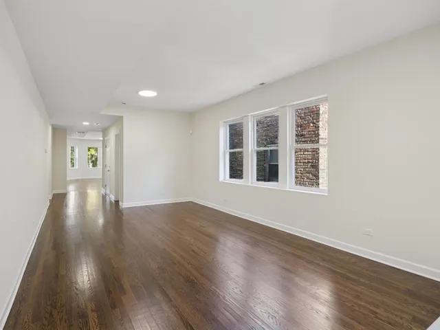 $2,500 | 5547 West Jackson Boulevard, Unit 1, Chicago, IL 60644