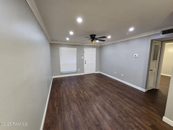 $85,000 | 701 South College Road, Unit 109, Lafayette, LA 70503