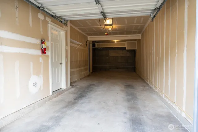 $3,600 | 7400 Newcastle Golf Club Road, Unit 2B, Renton, WA 98059