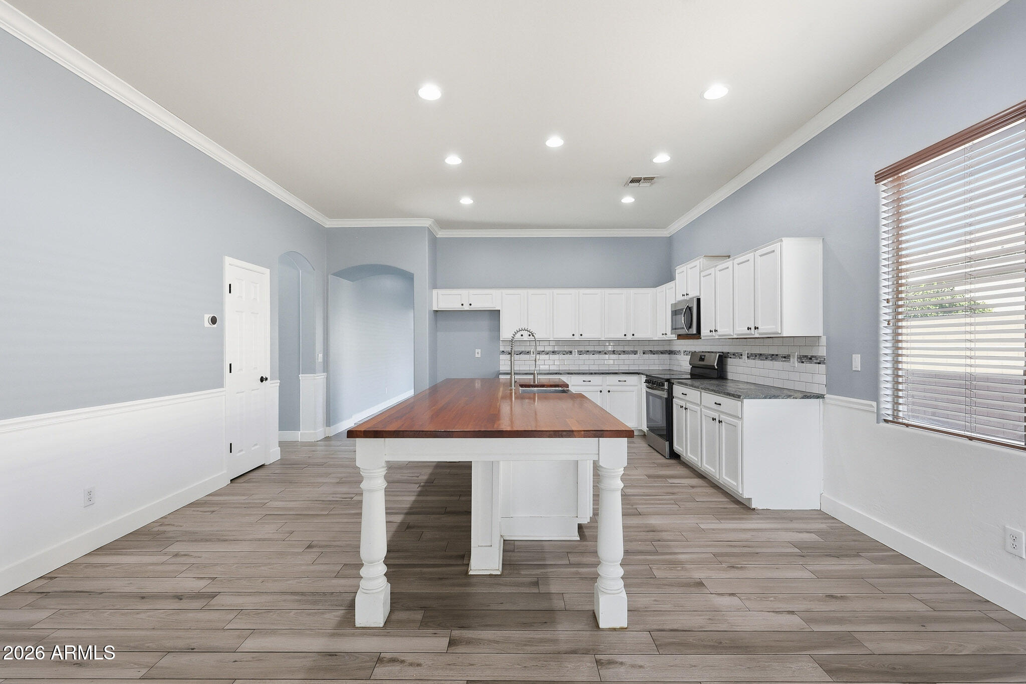 43423 West Venture Road Maricopa, AZ 85138 - Photo 10 of 30 Kitchen