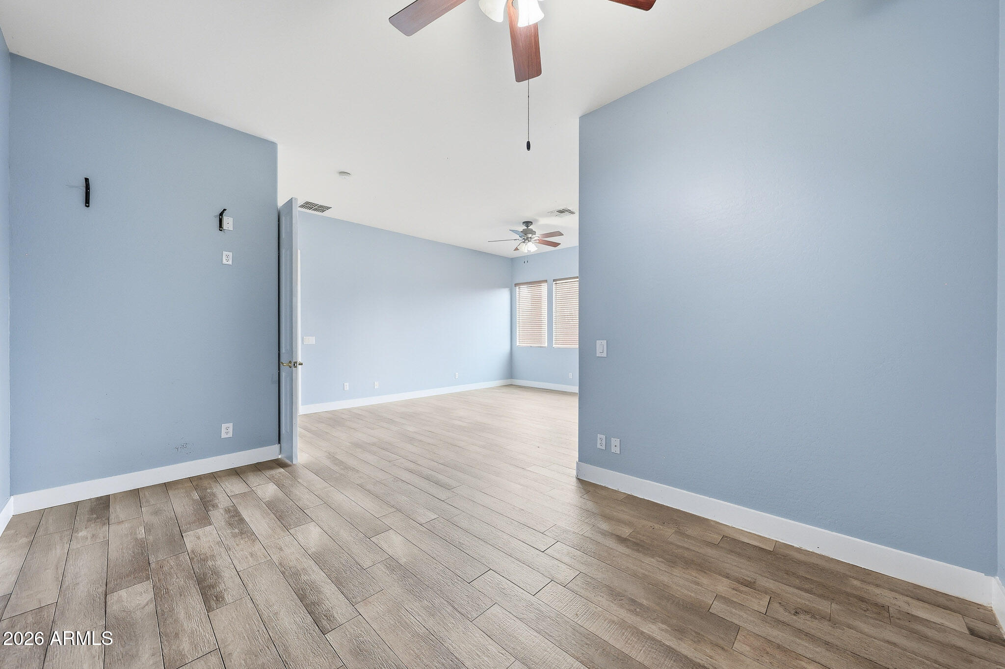 43423 West Venture Road Maricopa, AZ 85138 - Photo 17 of 30 Lounge Area - Master Bedroom