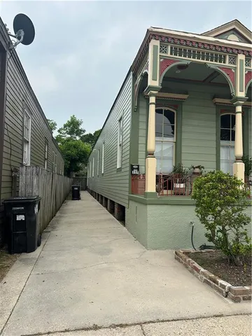 $389,000 | 335-37 Elmira Avenue, New Orleans, LA 70114