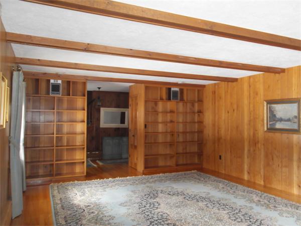 83 Cloverleaf Road Leominster, MA 01453 - Photo 15 of 29 Gallery Image 15