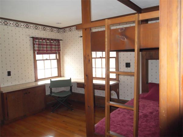 83 Cloverleaf Road Leominster, MA 01453 - Photo 21 of 29 Gallery Image 21