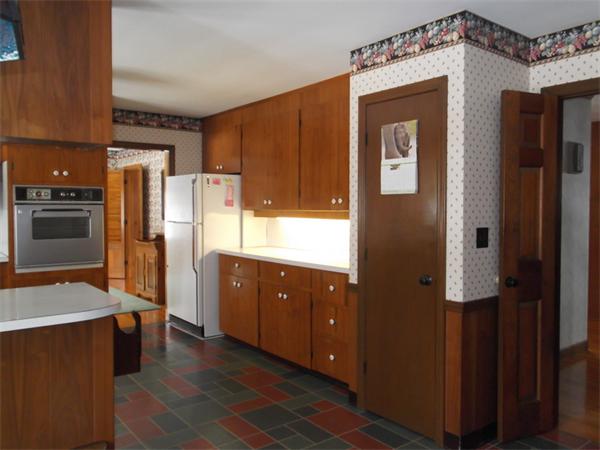 83 Cloverleaf Road Leominster, MA 01453 - Photo 7 of 29 Gallery Image 7