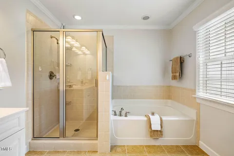 $369,500 | 5515 South Roxboro Street, Unit 4, Durham, NC 27713