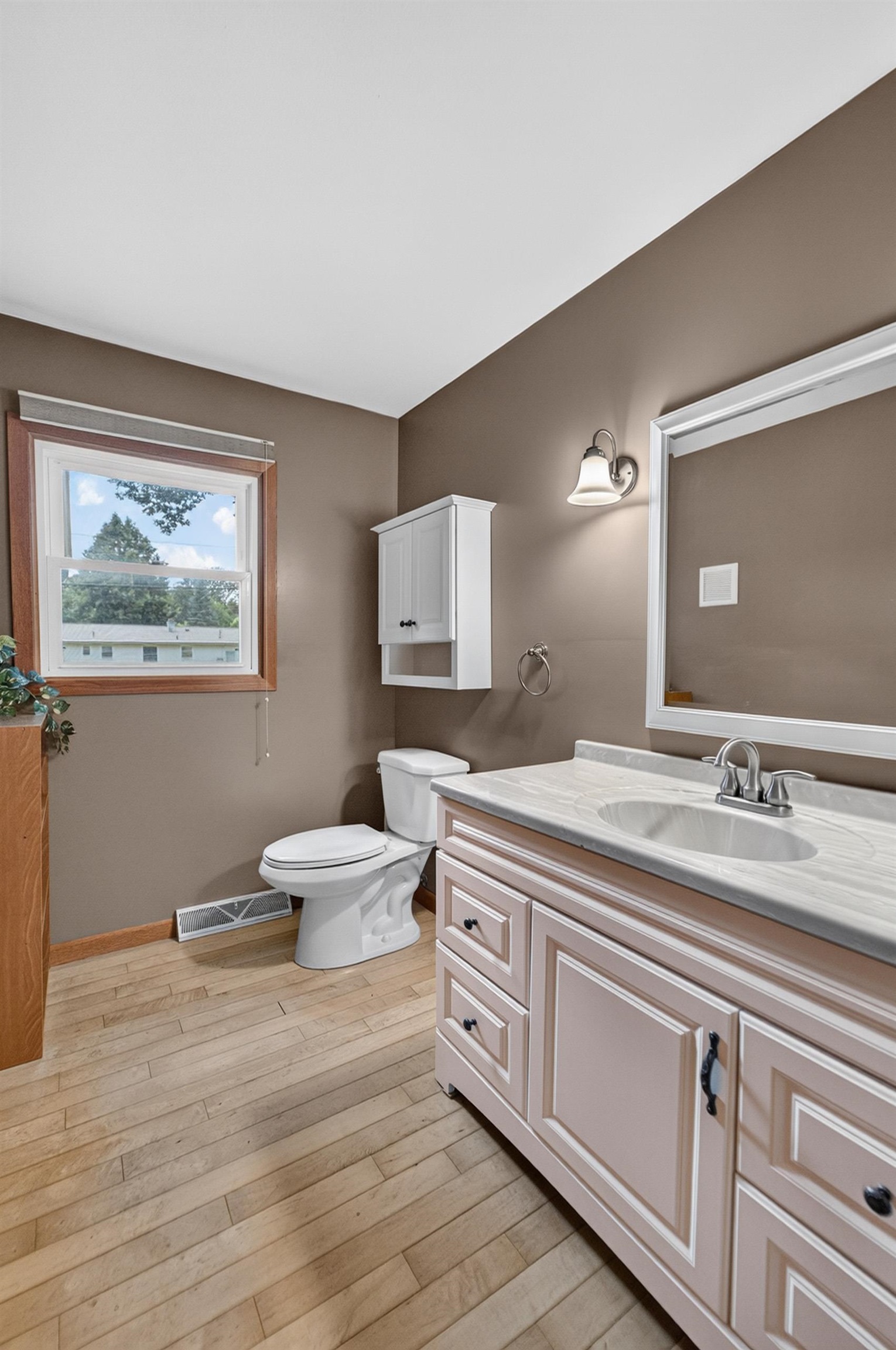 2206 Aspen Road Madison, WI 53711 - Photo 16 of 48