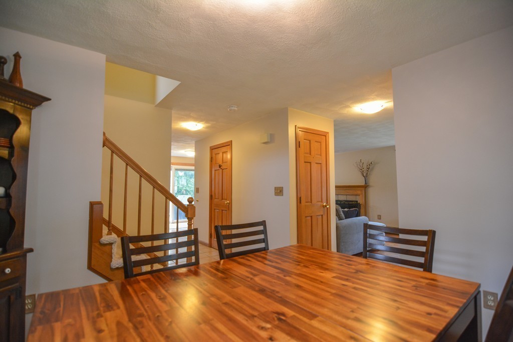 27 Thorndike Road North Andover, MA 01845 - Photo 17 of 29 Gallery Image 17