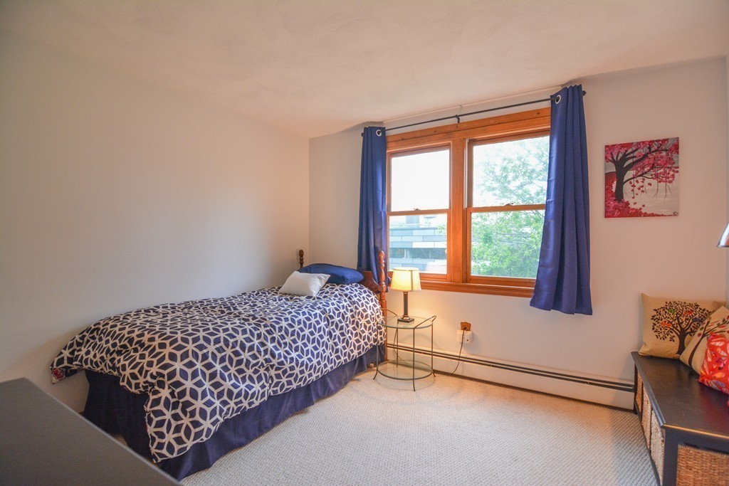 27 Thorndike Road North Andover, MA 01845 - Photo 18 of 29 Gallery Image 18