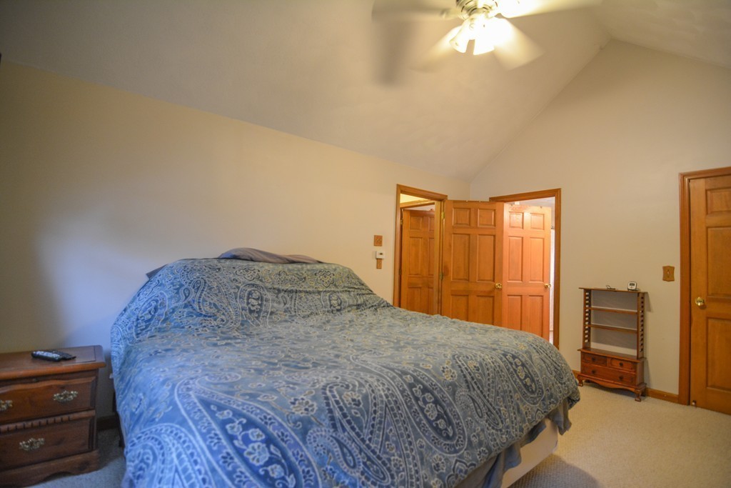 27 Thorndike Road North Andover, MA 01845 - Photo 21 of 29 Gallery Image 21