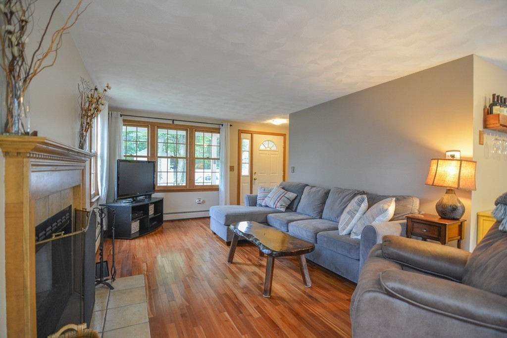 27 Thorndike Road North Andover, MA 01845 - Photo 8 of 29 Gallery Image 8