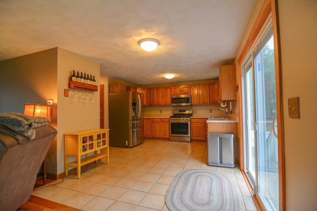 27 Thorndike Road North Andover, MA 01845 - Photo 10 of 29 Gallery Image 10