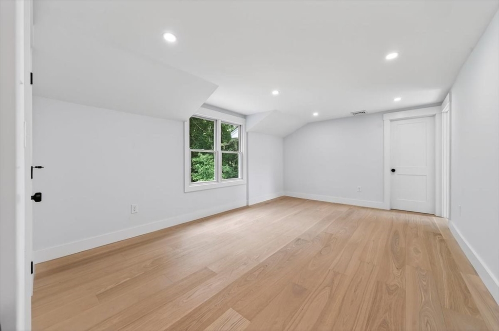 15 Pioneer Road Hingham, MA 02043 - Photo 16 of 21