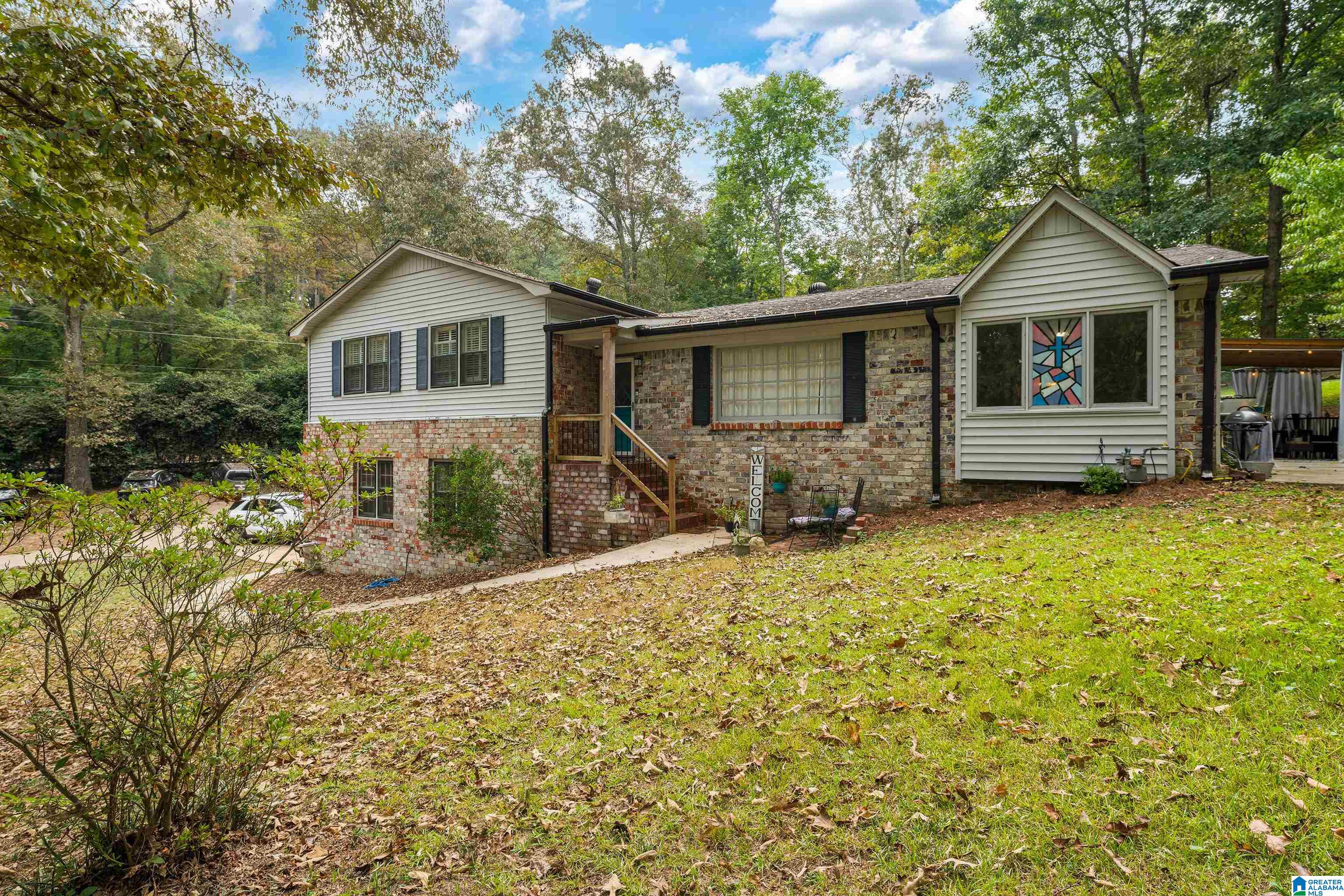 5627 Roberts Drive Pinson, AL 35126 - Photo 2 of 12