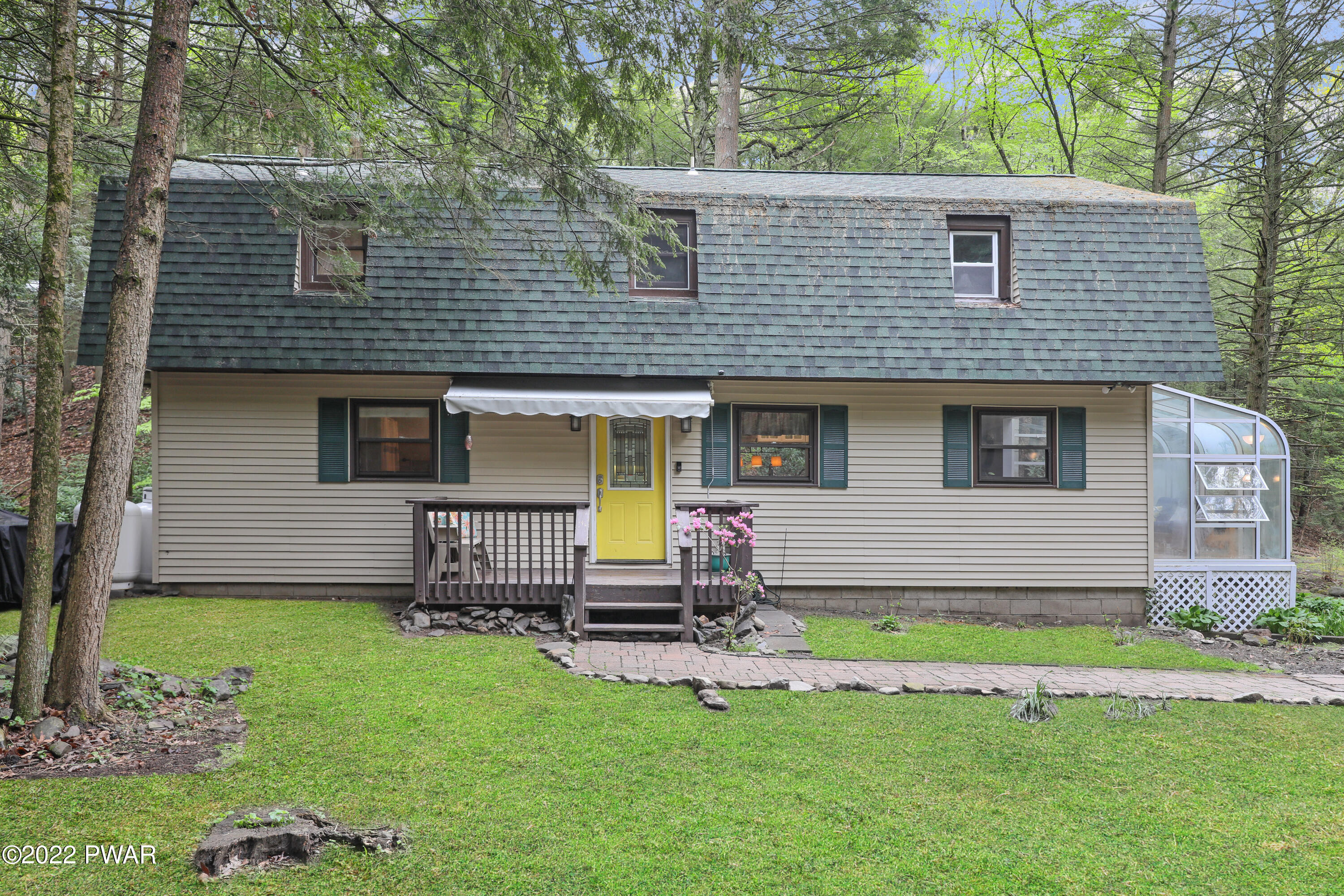 115 Deep Brook Road Milford, PA 18337 - Photo 6 of 40 ZORZ3068
