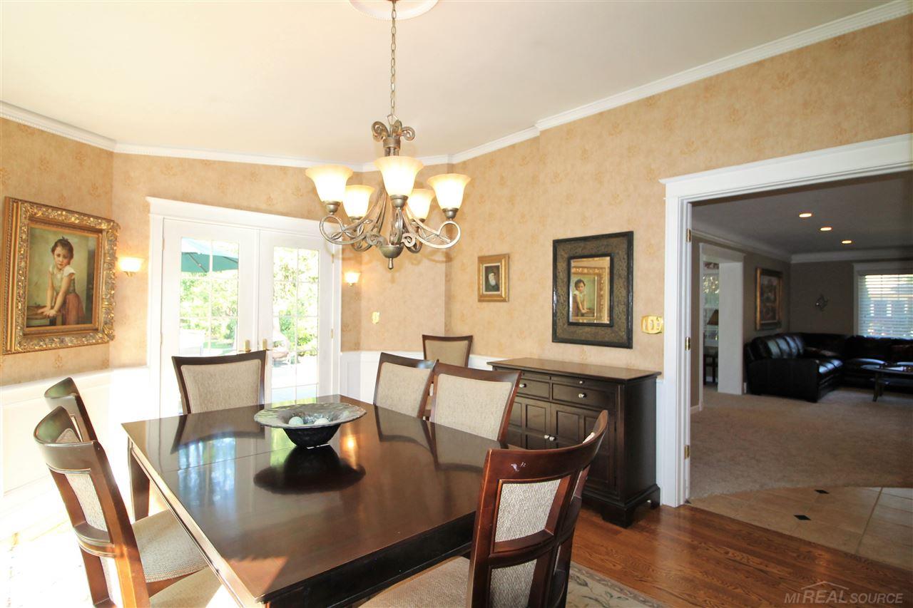 316 Stephens Road Grosse Pointe, MI 48236 - Photo 19 of 59 50021598-18.JPG